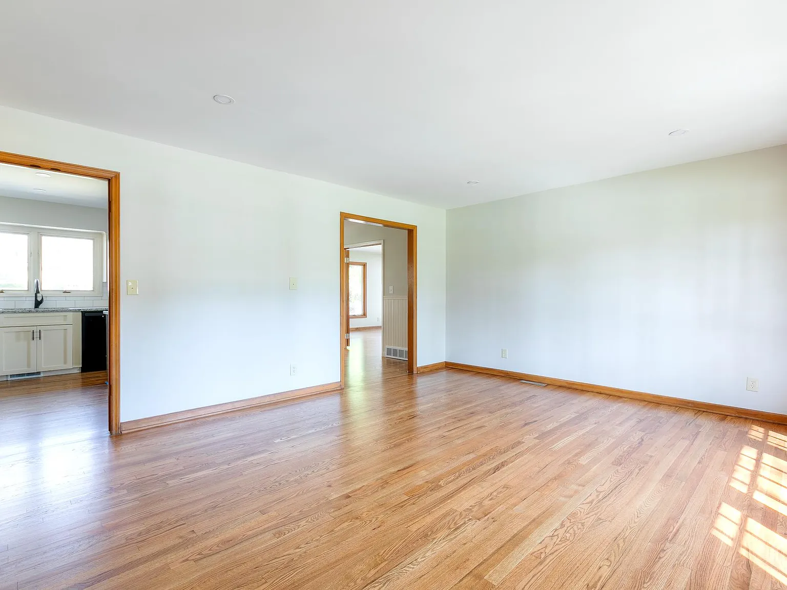 3 bed, 1518 sqft, $2,195 — Photo 4