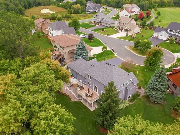 Private half acre lot backing up to wetlands. Park is just across the street.