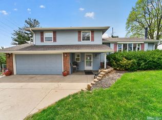 12331 Grey Fawn Dr, Omaha, NE 68154