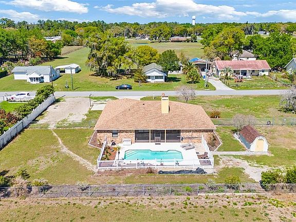 3rd image of 1203 Johnson Rd