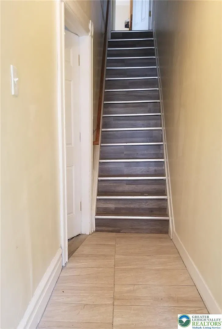 1 bed, 500 sqft, $1,150 — Photo 2