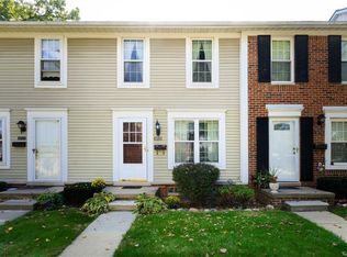 36520 Park Place Dr, Sterling Heights, MI 48310