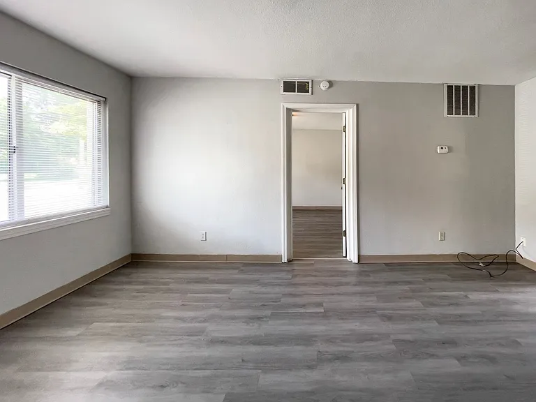 1619 W Gilbert St #3 — Photo 9