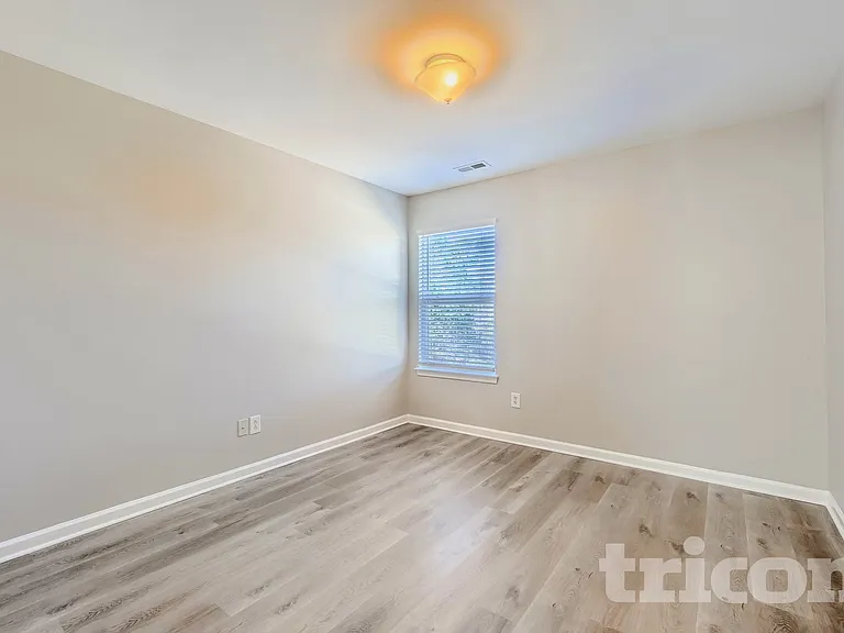 3101 Less Traveled Trl — Photo 19