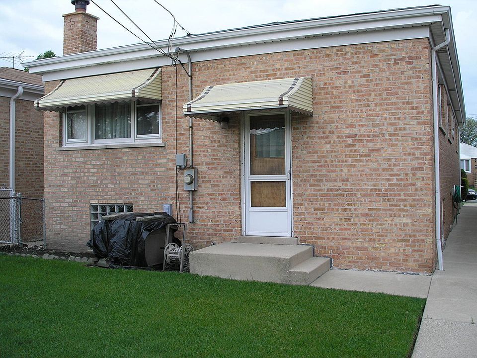 2nd image of 5250 N Nagle Ave