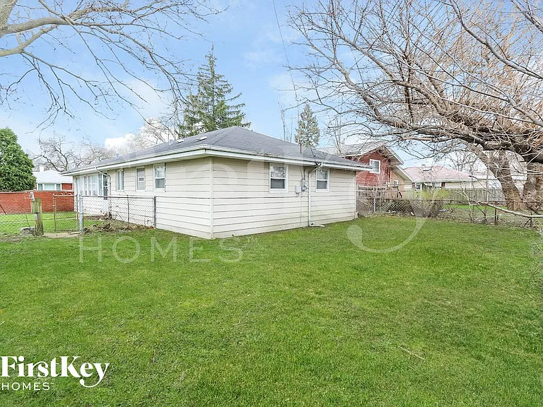 15231 Hastings Dr — Photo 15