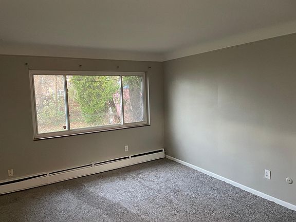5th image of 30588 Krauter St #4