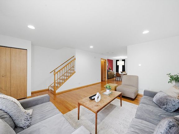 4th image of 1234 N Lawndale Ave