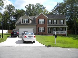 819 Little Roxy Ct, Jacksonville, NC 28540