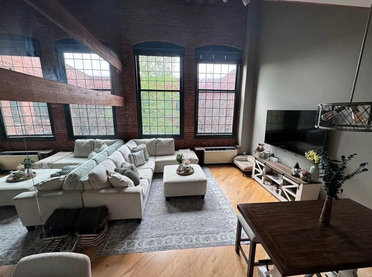 1 bed, 825 sqft, $2,800 — Photo 4