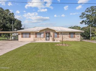 110 Tison Rd, Carencro, LA 70520