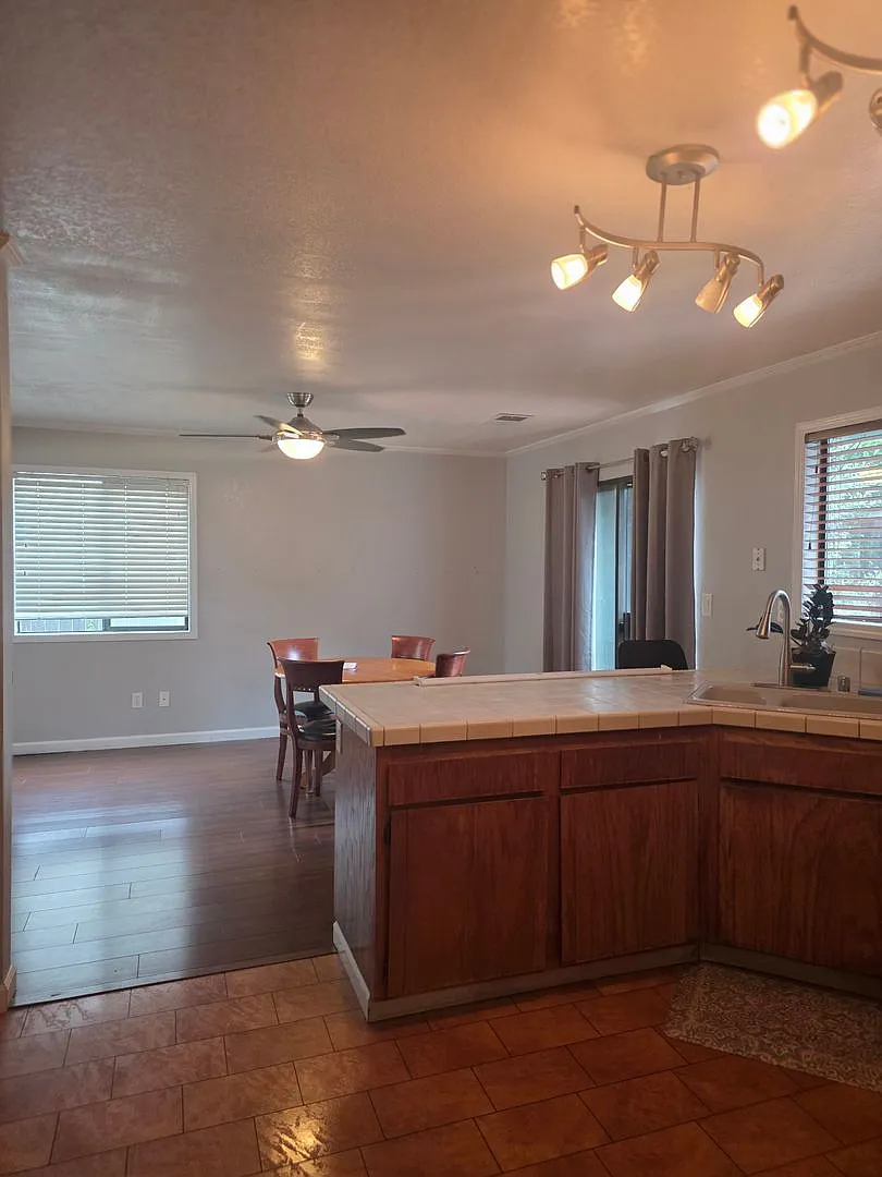 Well-Maintained Petaluma Home 3BD/2BA with EV Charging & Backyard Deck — Photo 3
