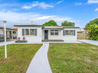 250 W 30th St, Hialeah, FL 33012