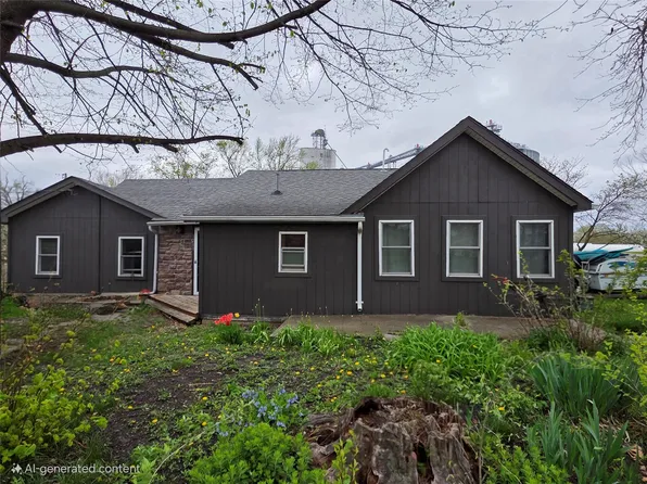 1201 Vine St, Dallas Center, IA 50063