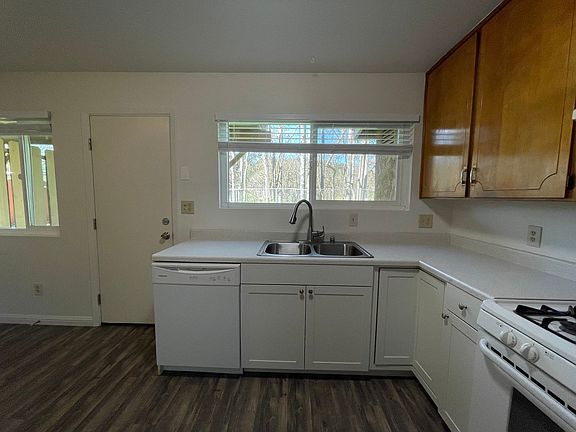 5th image of 8500 Santa Ynez Ave #8500K