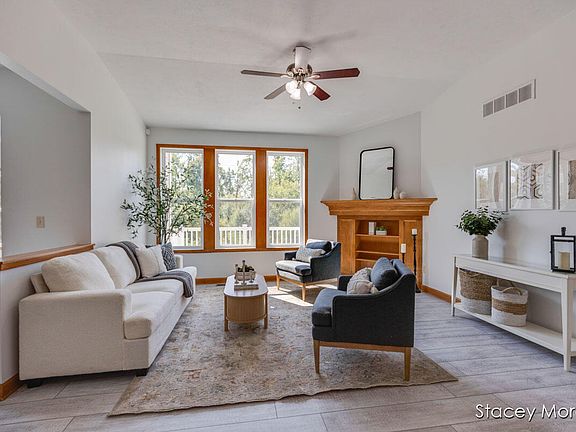 5th image of 3800 Preserve Dr NE