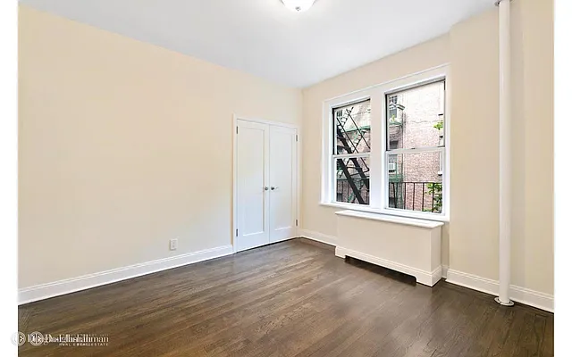 Rented by Douglas Elliman | media 19