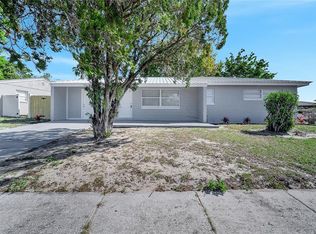 73 Garrison Ln, Frostproof, FL 33843