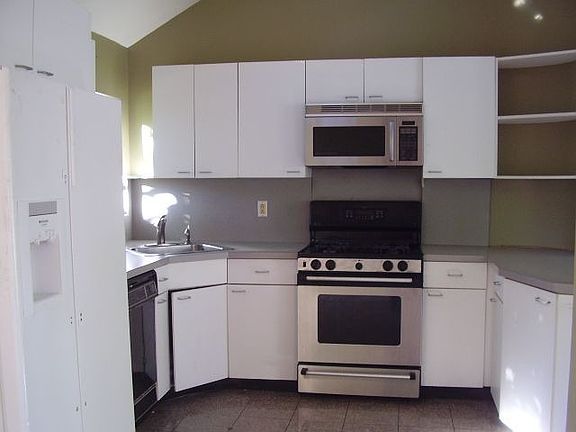 Functional Kitchen