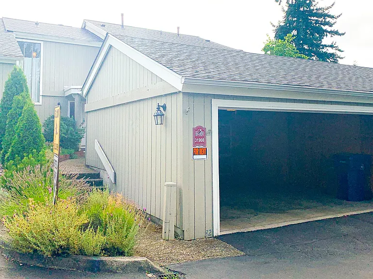 31908 34th Pl SW — Photo 2