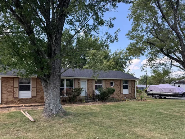 307 Crestridge Dr, Old Hickory, TN 37138