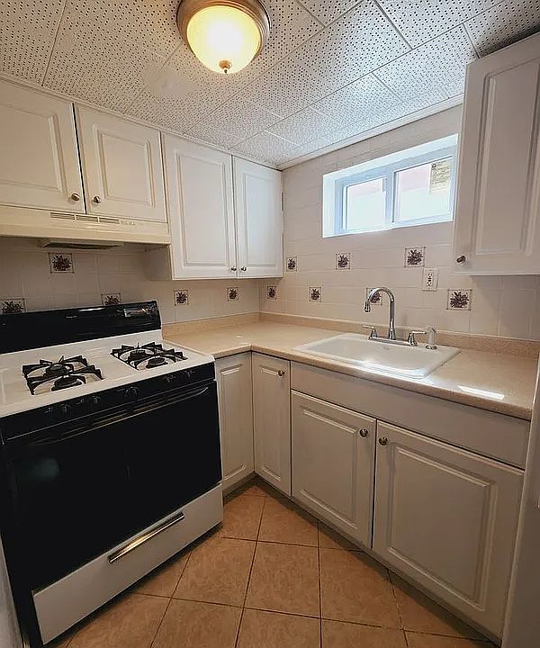 1st image of 140-12 14th Ave Floor 1