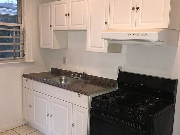 2nd image of 14 Wayne Ave #1