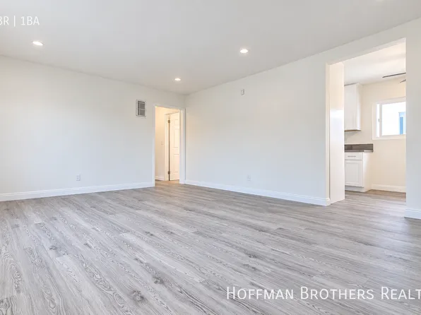 919 S Flower St APT 3, Inglewood, CA 90301