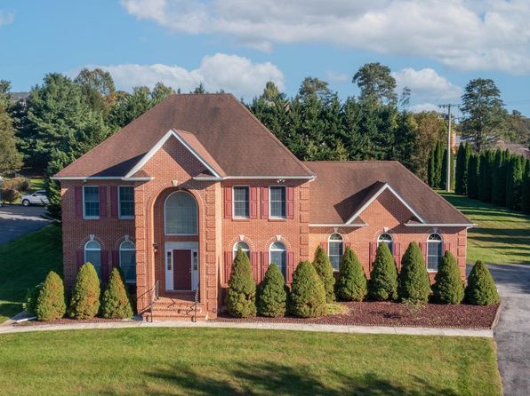 1249 Canon Way, Westminster, MD 21157