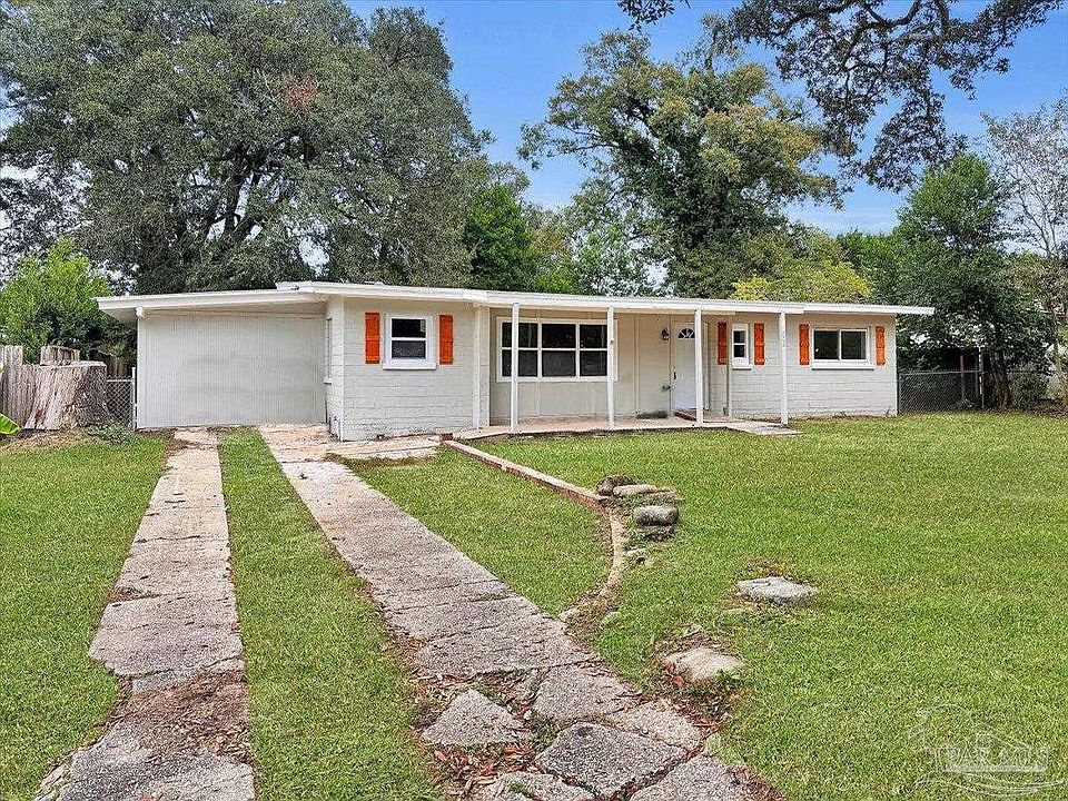 1st image of 808 S Madison Dr