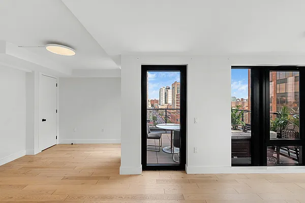 Rented by REAL New York | media 31