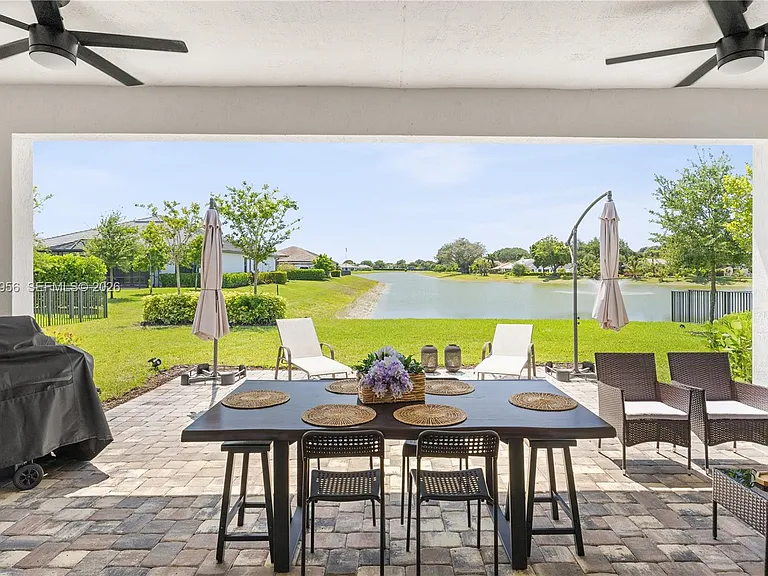 4549 Pinehurst Trl — Photo 3