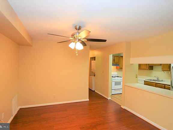 4th image of 200 Cork Ln APT T4