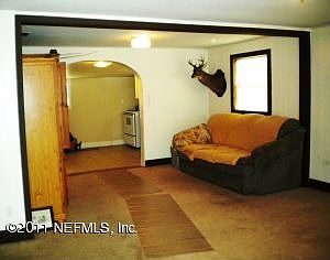 4th image of 8890 Doris Ln