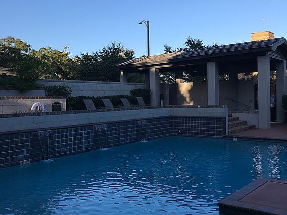 4th image of 753 Saint Francis St APT 3001A