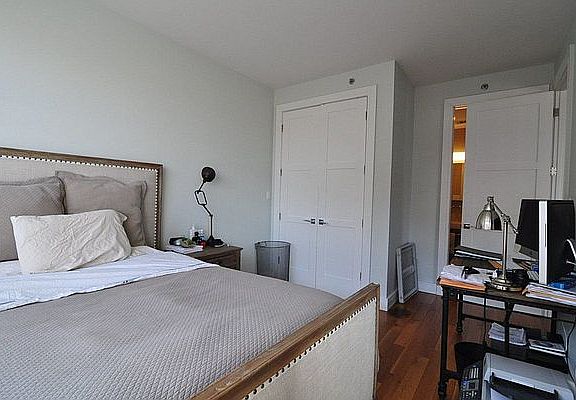 4th image of 527 Lincoln Pl APT 701