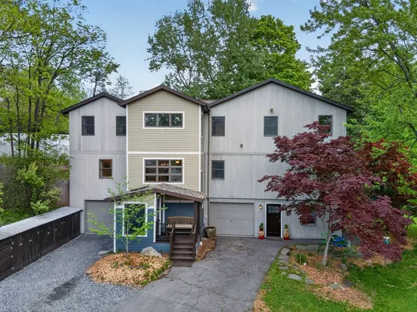 118 Park Ln, Ithaca, NY 14850