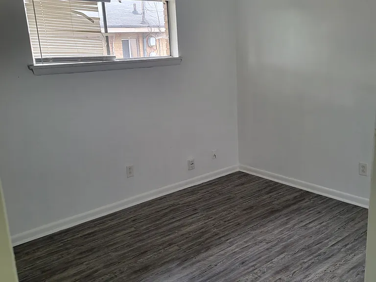 6212 Walden Ave #A — Photo 5