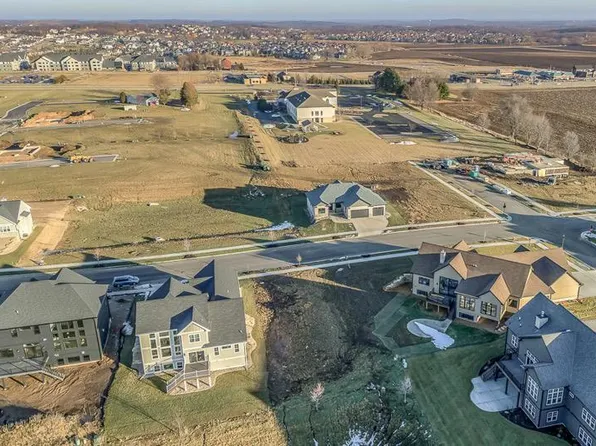 1609 Schreiner Lane #153, Waunakee, WI 53597