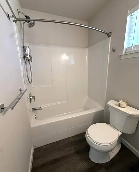 302 Van Trump Ave NE #B — Photo 19