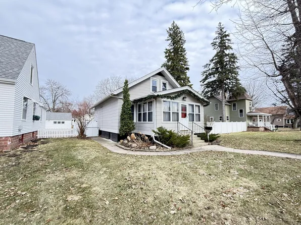 206 N 9th St, Montevideo, MN 56265