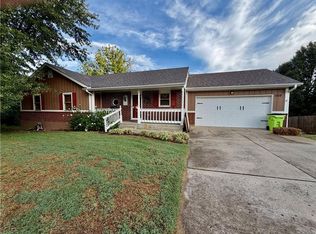 1108 Ash St, Harrisonville, MO 64701