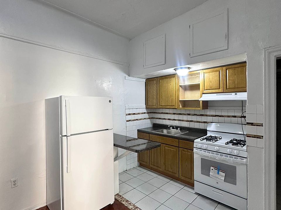1st image of 148-25 88th Ave #3A