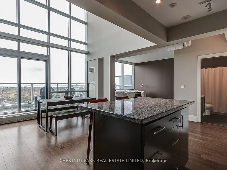 2 Fieldway Rd #Penthouse 05 — Photo 8