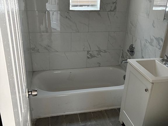3rd image of 6091 NW 15th Ave APT 8