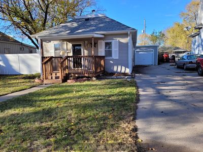 412 E 10th St, Grand Island, NE, 68801