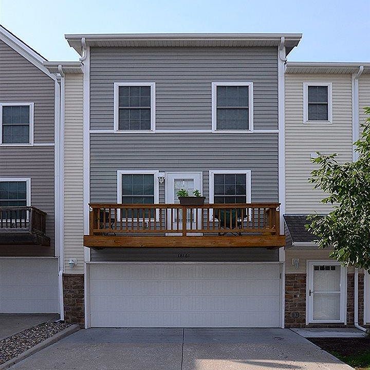 1st image of 18161 Hayes Ct