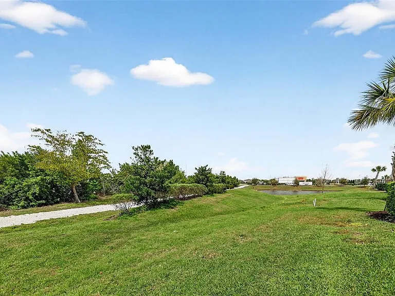 8667 Canyon Creek Trl — Photo 28