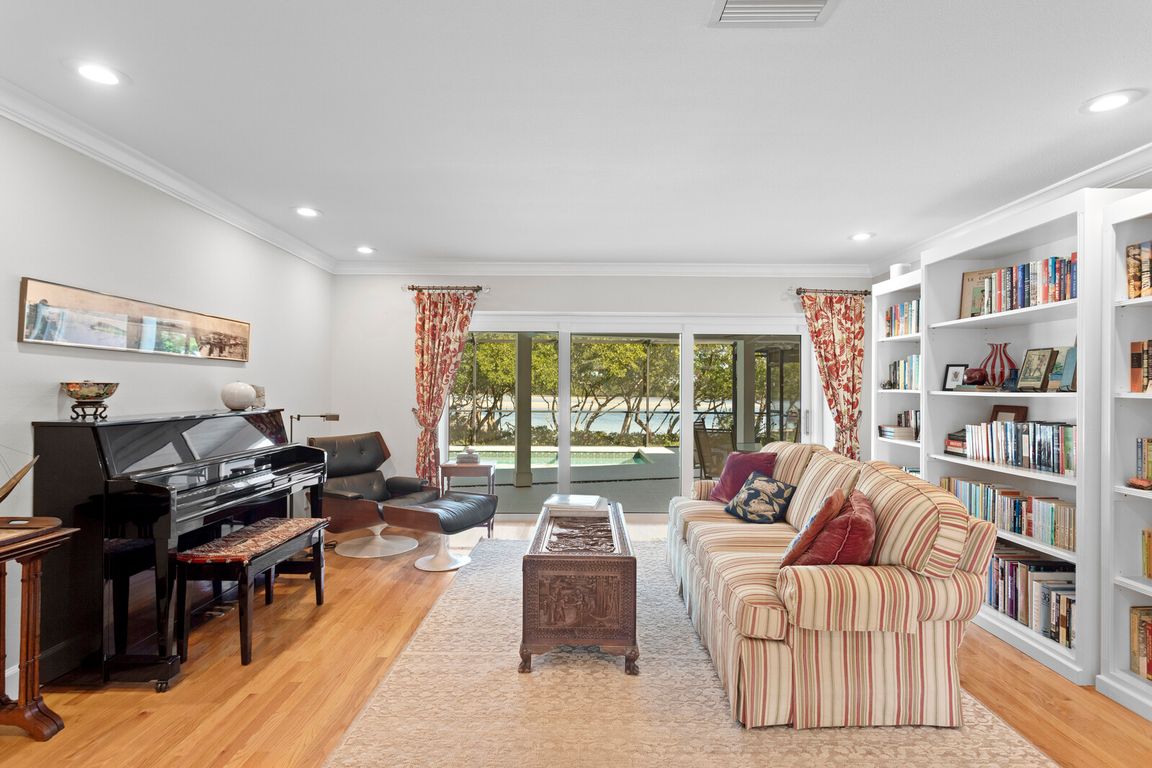 next background image