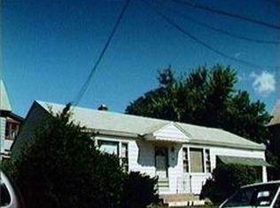 1841 Oneida St, Schenectady, NY 12308